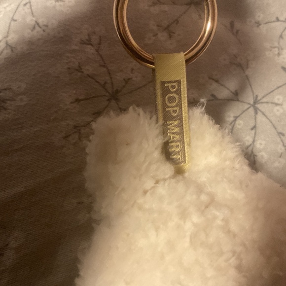 Authentic soymilk labubu with lashes - Picture 3 of 3